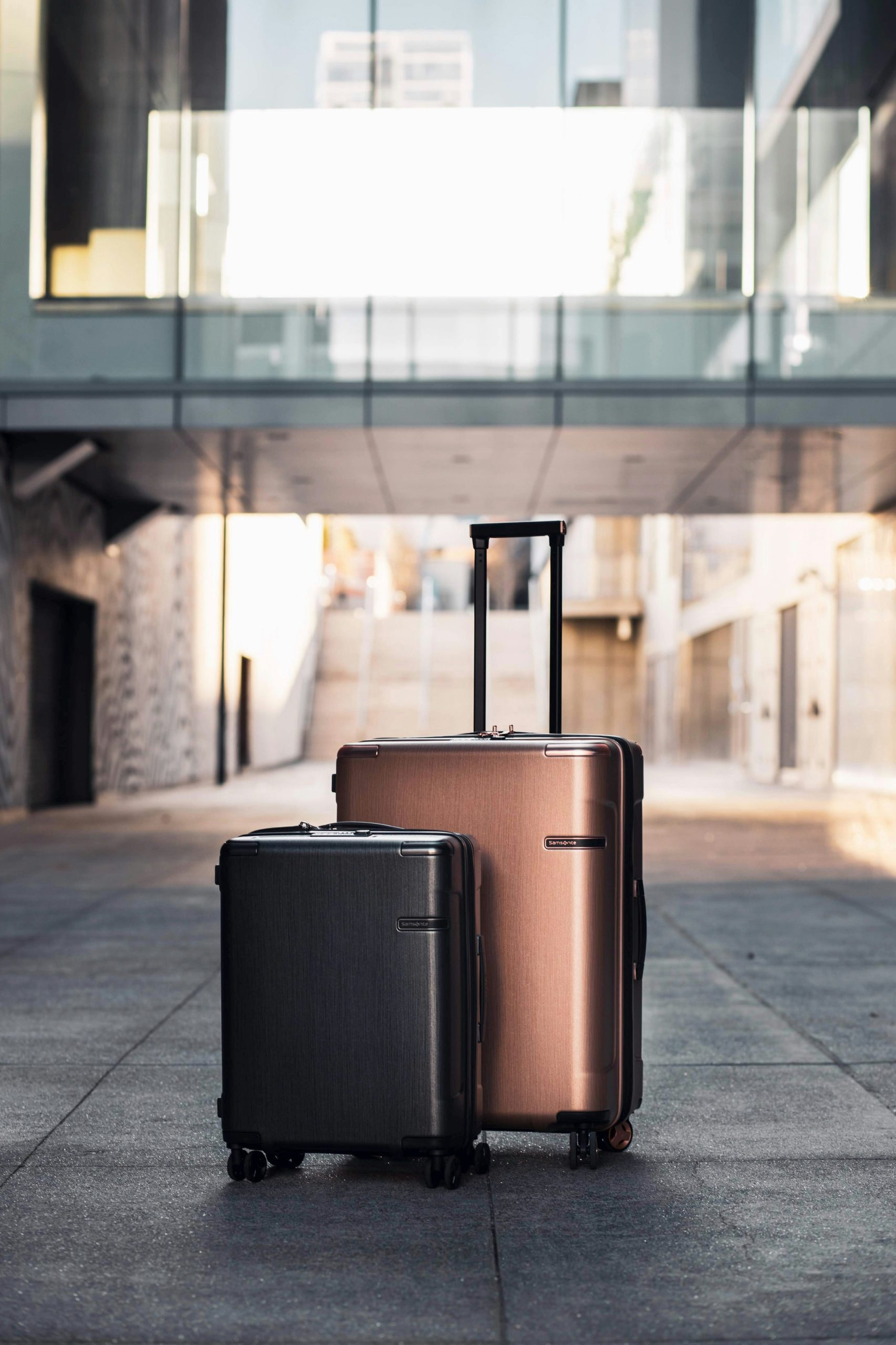 Travel bags for Italy — carry-on, anti-theft crossbody, market tote